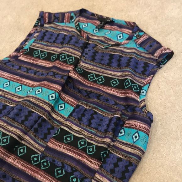 Aztec print blouse - Picture 2 of 3